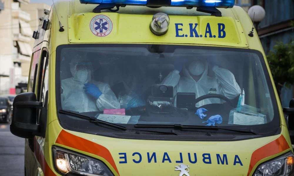 Νεκρός μετανάστης με συμπτώματα κορονοϊου στην Πτολεμαΐδα